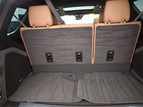 Used 2021 Cadillac Escalade Sport w/ Driver Assist Tech Package image 28