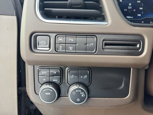 Certified 2022 Chevrolet Tahoe LT w/ Luxury Package image 16