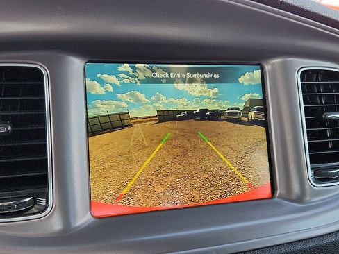 Used 2023 Dodge Charger SXT image 15