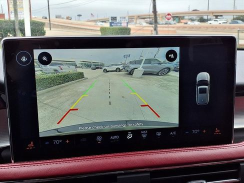 Used 2024 Lincoln Corsair Reserve image 10