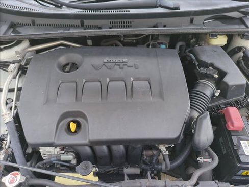 Certified 2017 Toyota Corolla LE FWD image 21