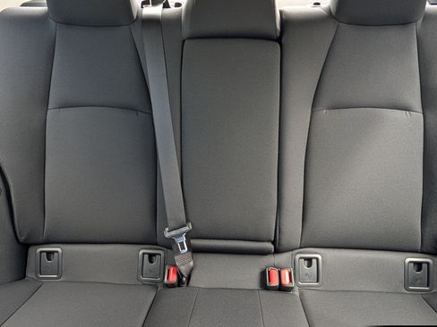 Used 2022 Toyota Corolla LE FWD image 13