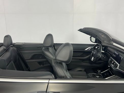 Used 2023 BMW 430i Convertible w/ Convenience Package image 7