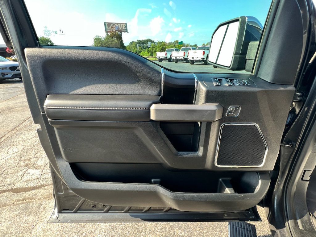 Used 2020 Ford F150 Platinum w/ Equipment Group 701A Luxury AWD/4WD image 26