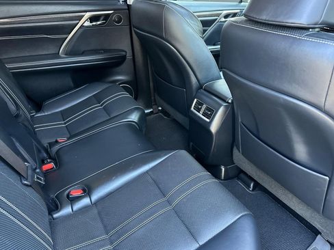 Used 2018 Lexus RX 350L Luxury w/ Cold Area Package (CT) FWD image 31