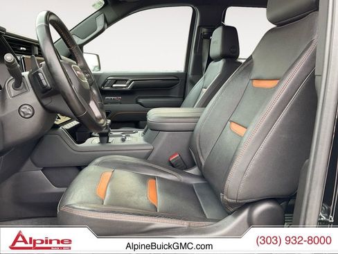 Used 2023 GMC Sierra 1500 AT4 image 9