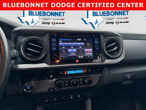 Used 2016 Toyota Tacoma TRD Sport RWD image 15