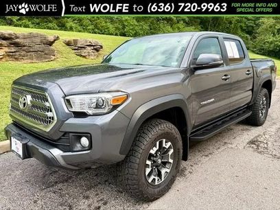 Used 2017 Toyota Tacoma TRD Off-Road w/ Tow Package (A/T)