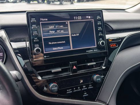 Used 2023 Toyota Camry SE w/ Audio Upgrade Package FWD image 10
