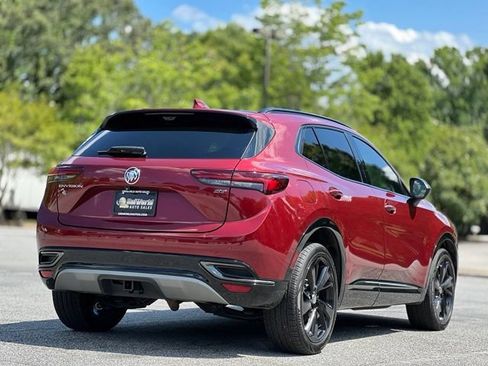 Used 2022 Buick Envision Essence w/ Technology Package II FWD image 5