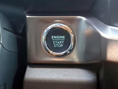 Used 2024 Ford F250 King Ranch AWD/4WD image 17