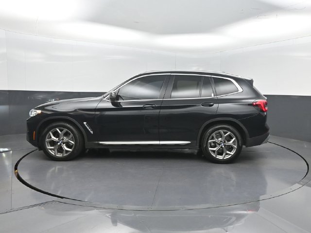 Used 2023 BMW X3 sDrive30i w/ Convenience Package RWD image 3