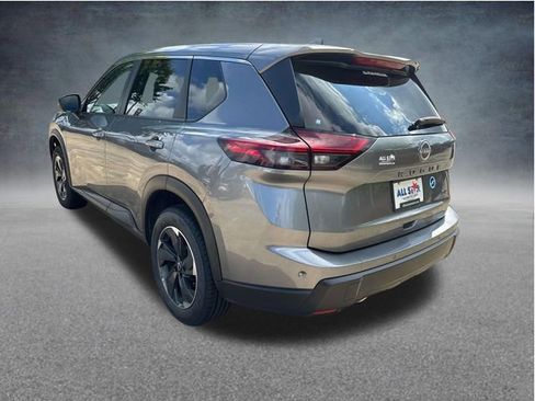 Used 2024 Nissan Rogue SV FWD image 7
