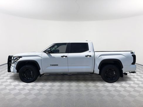 Used 2024 Toyota Tundra SR5 w/ SR5 Convenience Package RWD image 2