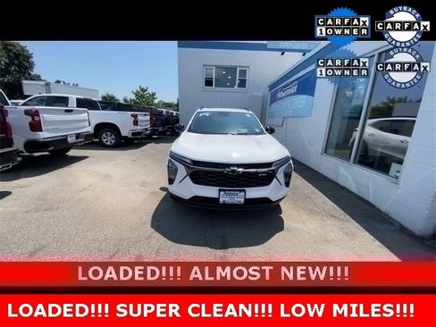 Certified 2024 Chevrolet Trax RS w/ Sunroof Package image 4