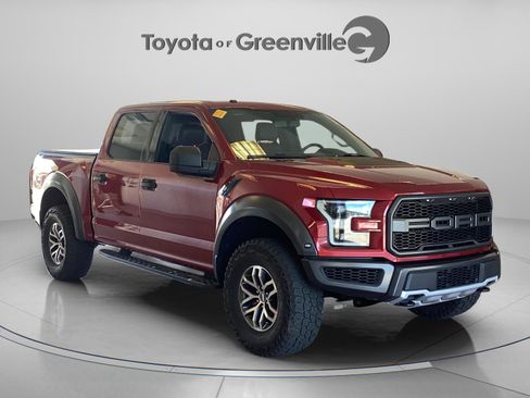 Used 2017 Ford F150 Raptor w/ Equipment Group 801A Mid AWD/4WD image 8