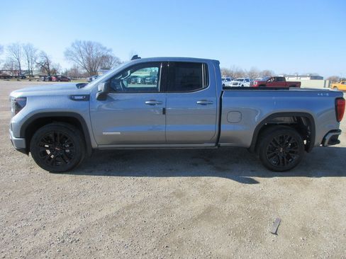 New 2026 GMC Sierra 1500 Elevation image 9