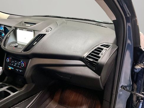 Used 2018 Ford Escape SEL image 26