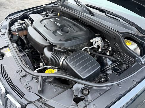 Used 2017 Jeep Grand Cherokee Laredo w/ Quick Order Package 23E image 36