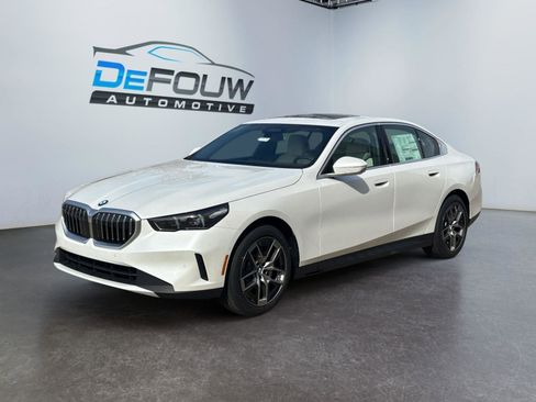 New 2026 BMW 530i xDrive image 7