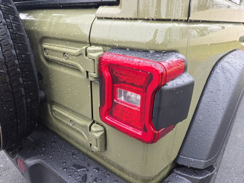 New 2026 Jeep Wrangler Unlimited Sport AWD/4WD image 4