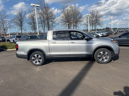 Used 2017 Honda Ridgeline RTL-E image 12