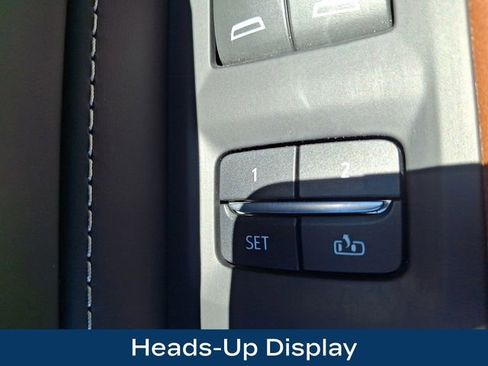 Used 2024 GMC Yukon XL Denali Ultimate AWD/4WD image 17