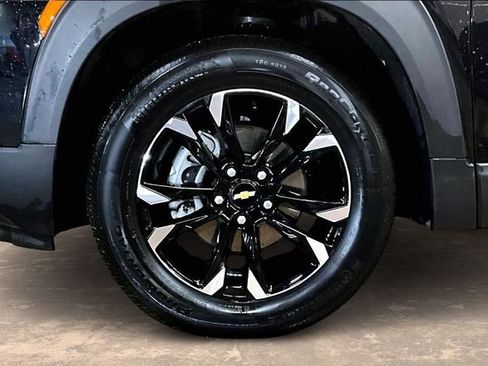 Used 2023 Chevrolet TrailBlazer LT image 33
