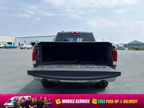 Used 2017 RAM 1500 Laramie w/ Convenience Group AWD/4WD image 21