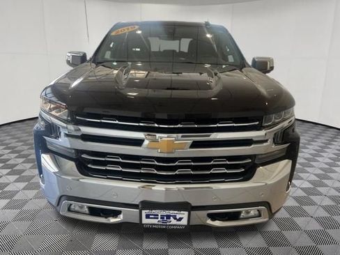 Used 2019 Chevrolet Silverado 1500 LTZ w/ LTZ Premium Package AWD/4WD image 34