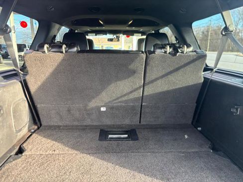 Used 2016 Ford Expedition EL Limited image 21