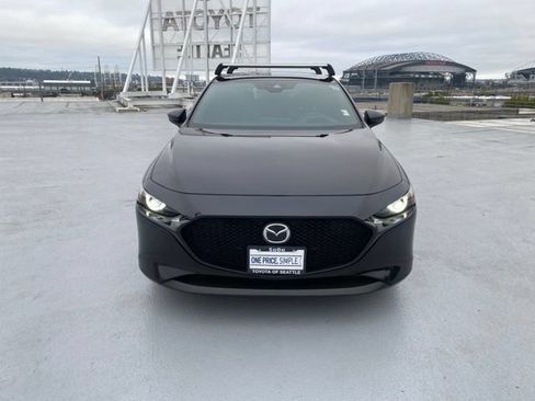 Used 2021 MAZDA MAZDA3 s FWD image 3