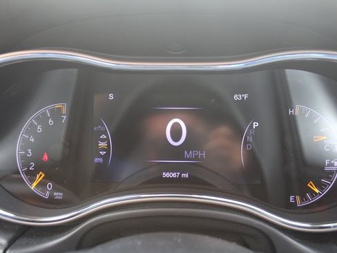 Used 2017 Jeep Grand Cherokee Laredo w/ Quick Order Package 2BE image 27