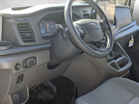 New 2026 Ford Transit 250 148 Medium Roof Extended AWD image 10