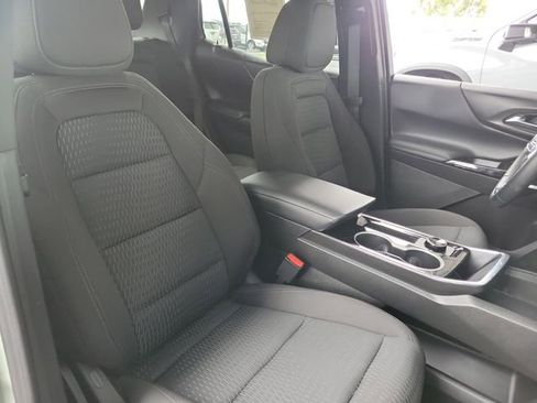 New 2026 Chevrolet Equinox LT w/ Midnight Edition FWD image 23