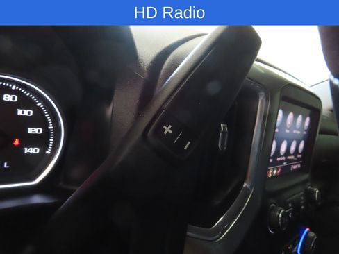 Used 2020 Chevrolet Silverado 1500 LT w/ Texas Edition AWD/4WD image 17
