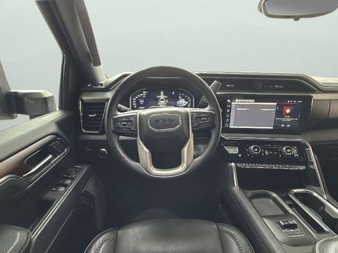 Used 2024 GMC Sierra 2500 Denali w/ Denali Reserve Package image 13