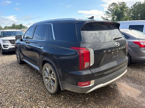 Used 2021 Hyundai Palisade SEL w/ Premium Package FWD image 4