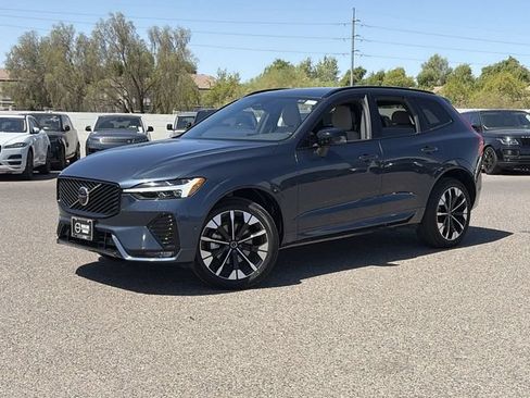 Certified 2026 Volvo XC60 B5 Plus AWD/4WD image 2