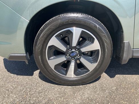 Used 2018 Subaru Forester 2.5i Premium w/ Protection Package #1 AWD/4WD image 31