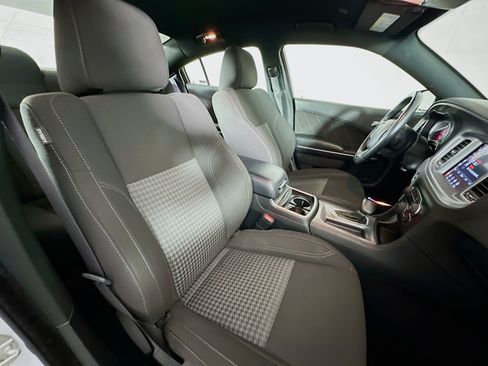 Used 2023 Dodge Charger SXT image 28