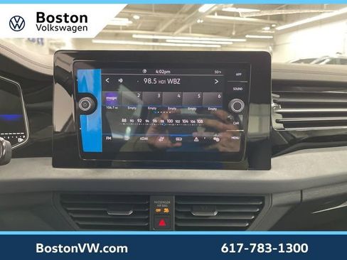 New 2026 Volkswagen Jetta SE FWD image 21