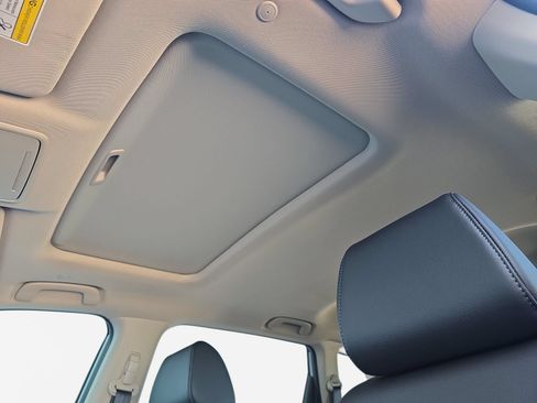 Certified 2025 Honda CR-V EX-L image 30