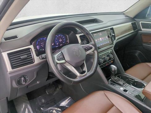 Used 2021 Volkswagen Atlas SEL FWD image 10