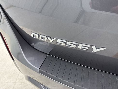 New 2026 Honda Odyssey EX-L image 8