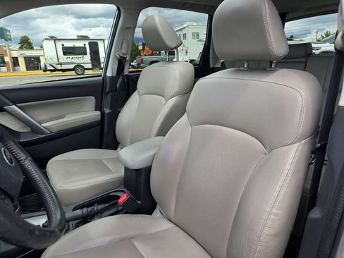 Used 2016 Subaru Forester 2.5i Limited w/ Protection Package #2 AWD/4WD image 6