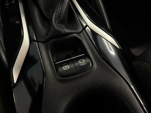 Used 2020 Toyota Corolla SE image 31