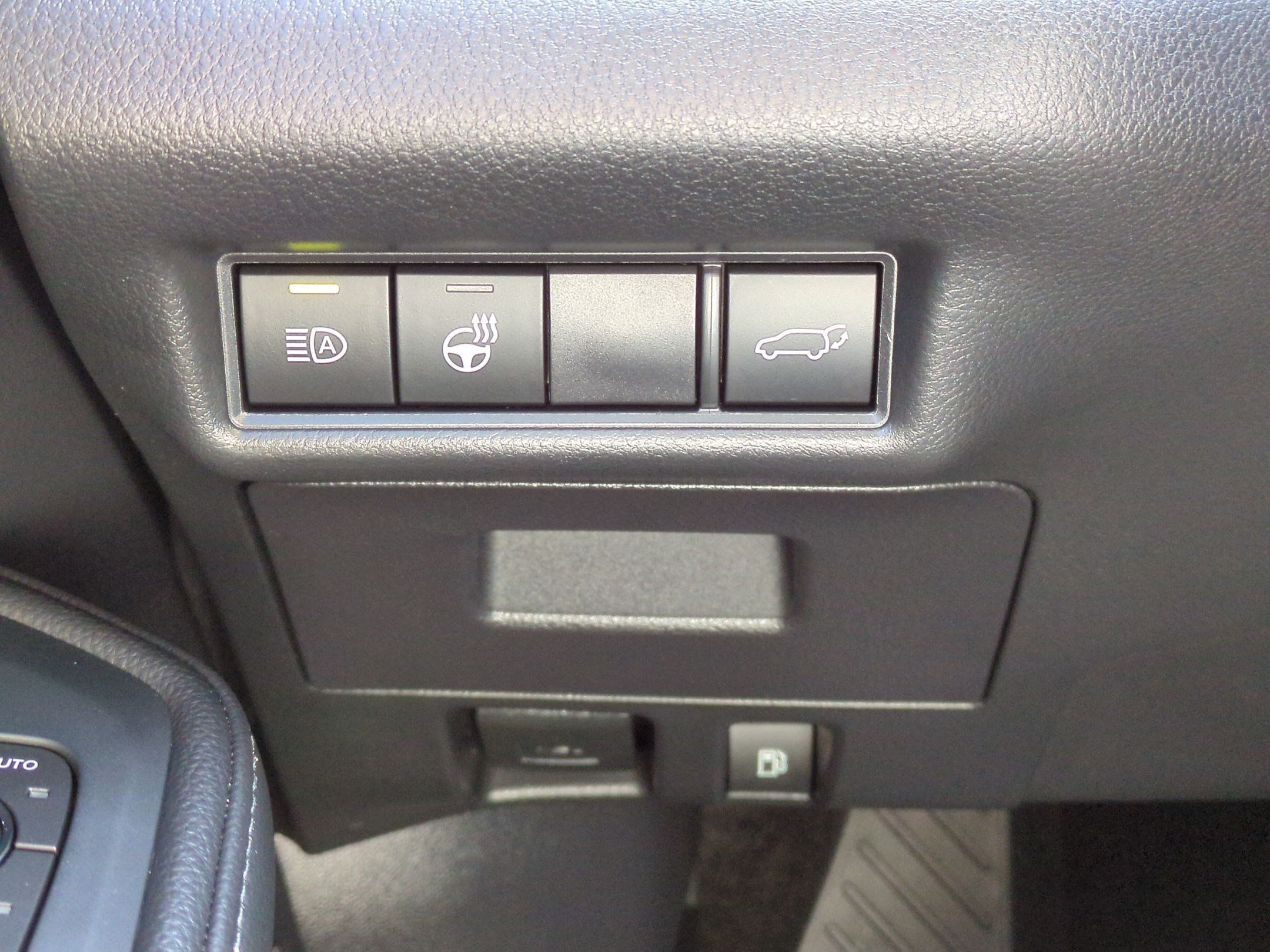 Used 2025 Toyota Grand Highlander FWD image 13