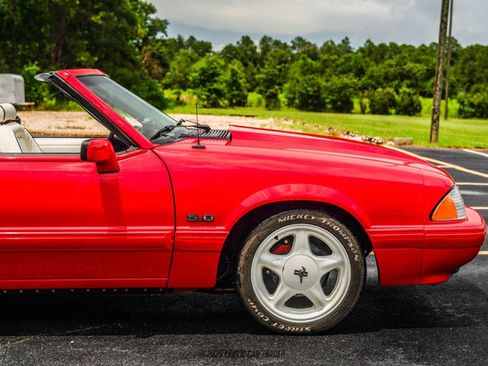 Used 1992 Ford Mustang LX image 11