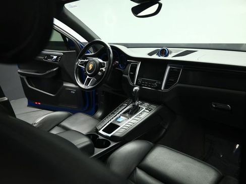 Used 2018 Porsche Macan GTS AWD/4WD image 67